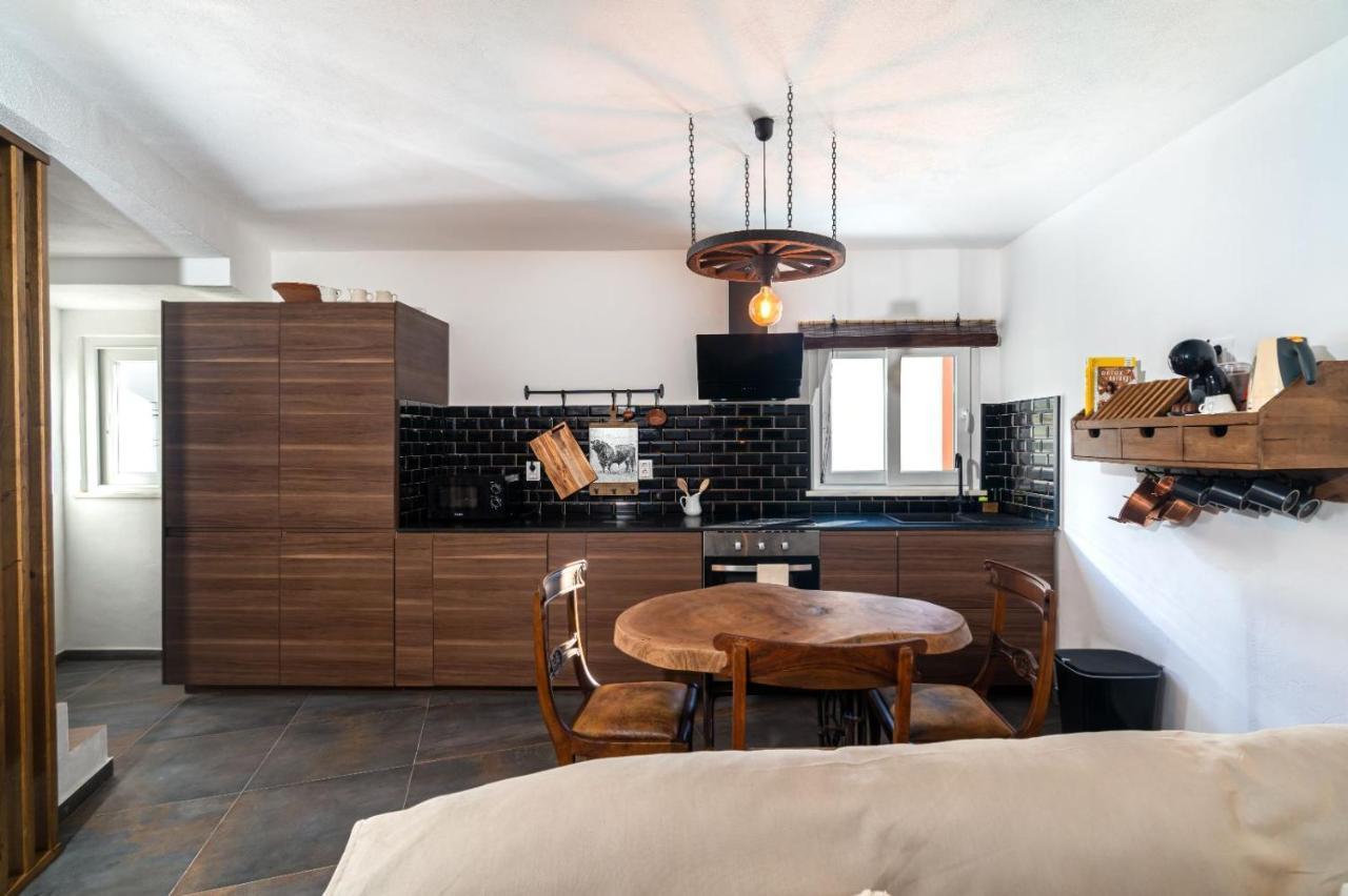 Casa Estabulo- Cozy Rustic Farmhouse Loft Touro Estômbar المظهر الخارجي الصورة